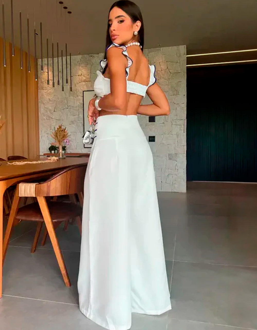 Conjunto Monocromático Ágata